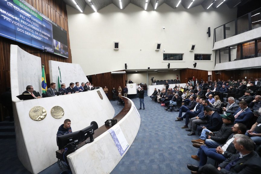 plenário assembleia
