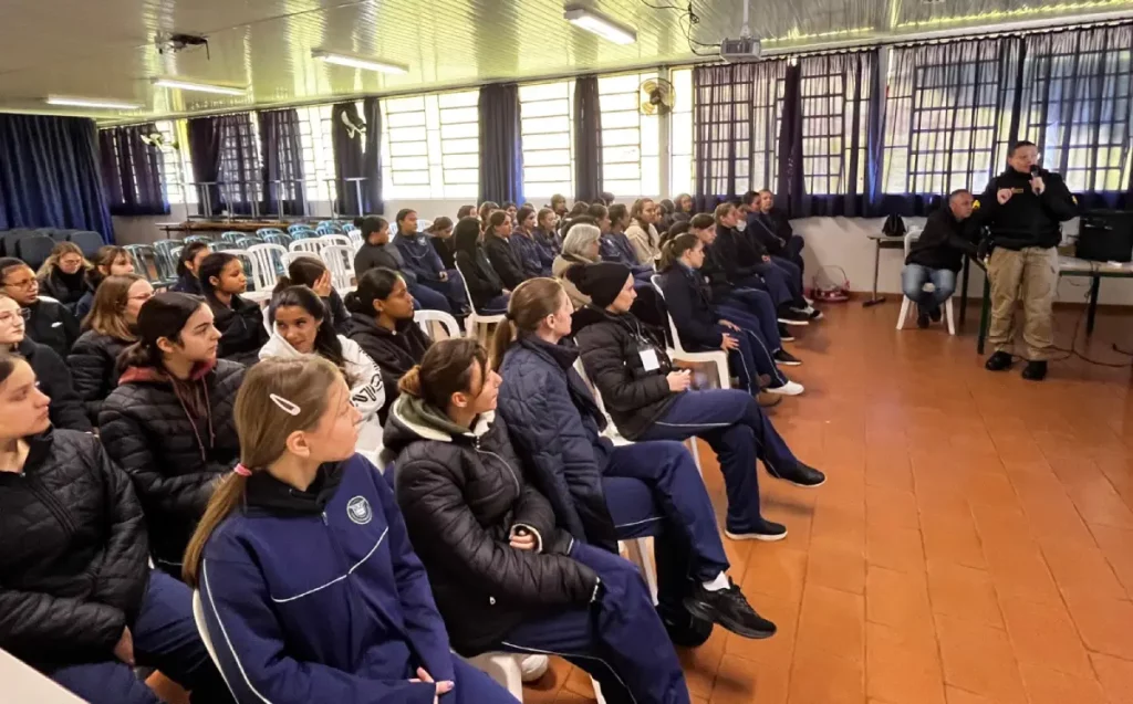 pmpr palestra violência doméstica