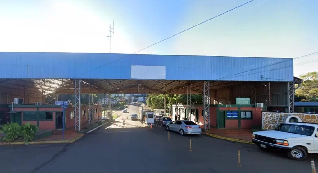 Cidades argentinas pedem fim de filas na fronteira com Brasil aduana bernardo de irigoyen