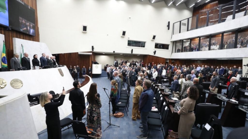 Assembleia Homenagem Comércio 1024x575