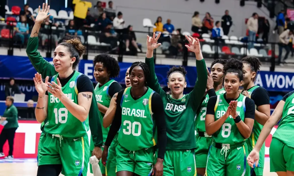 Brasil vence a República Dominicana e lidera a AmeriCup 2025 americup