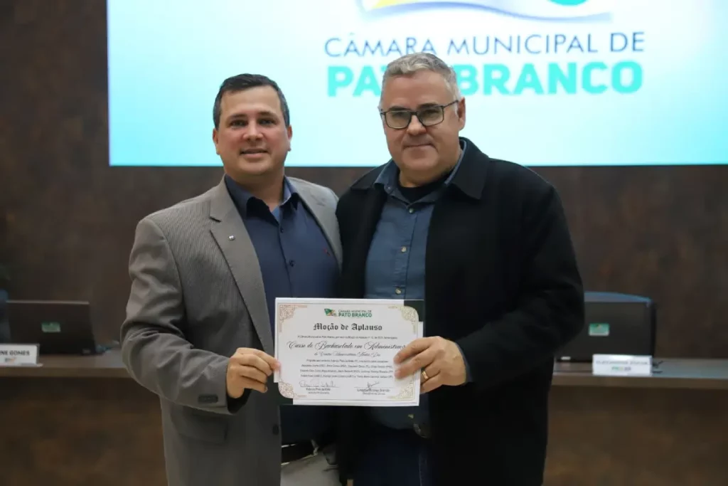 Câmara entrega Moção de Aplauso a UNIMATER câmara moção de aplauso unimater