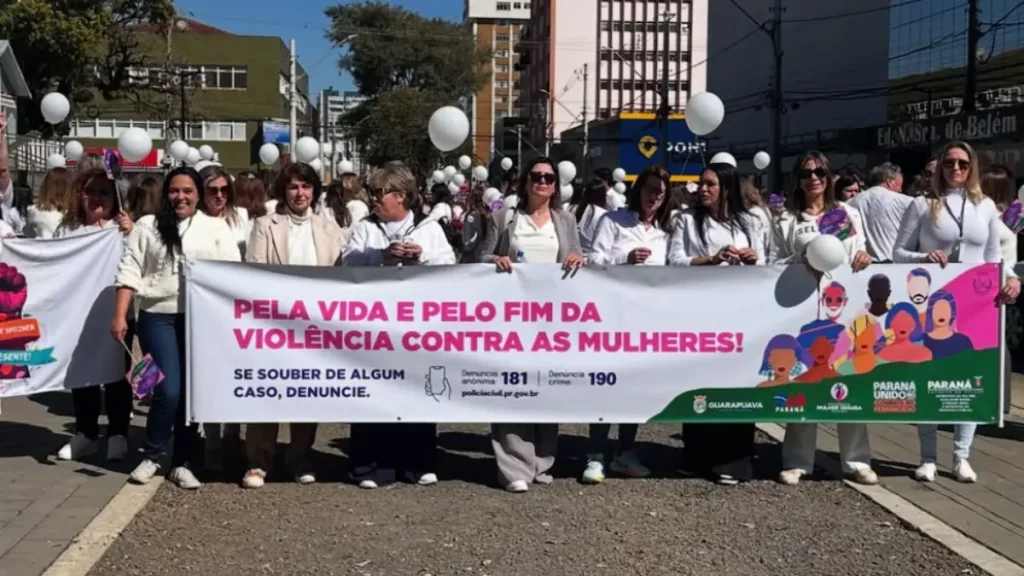 Caminhada contra feminicídio mobiliza 180 cidades no Paraná caminhada do meio dia Guarapuava