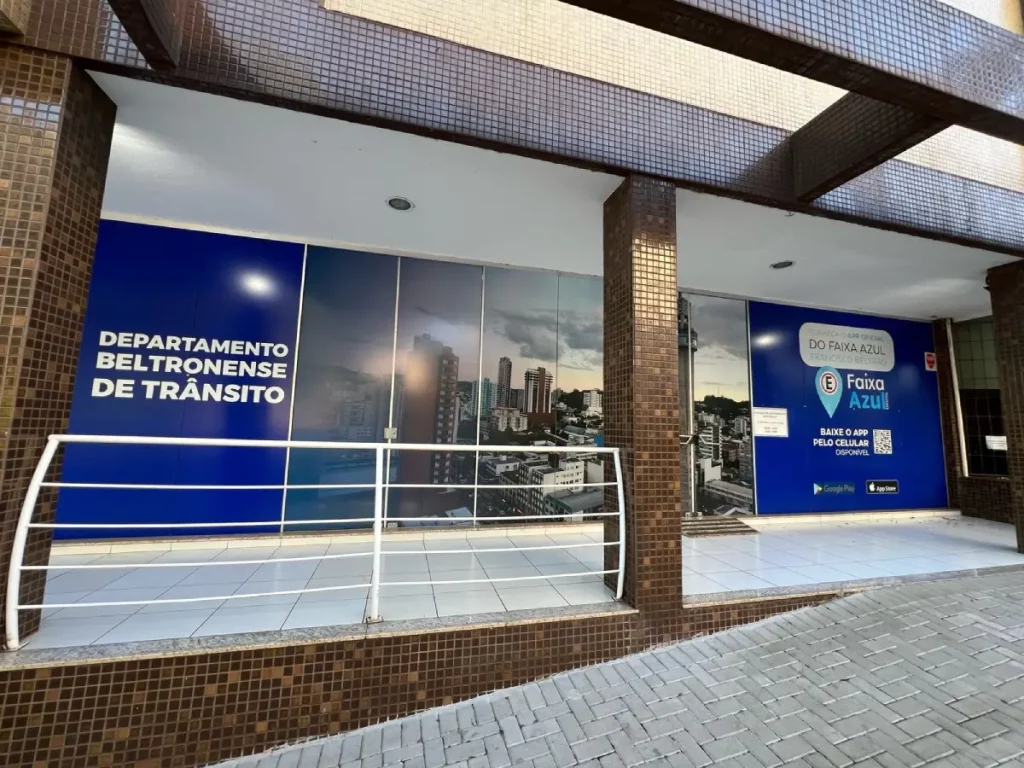 Debetran digitaliza serviços de infrações de trânsito debetran