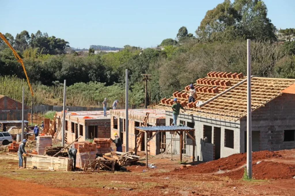 Cascavel tem 701 unidades habitacionais populares em construção habitação popular cascavel