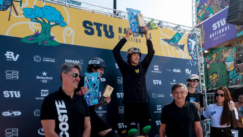 STU National agita Curitiba com vitórias e recorde de público japinha STU Curitiba