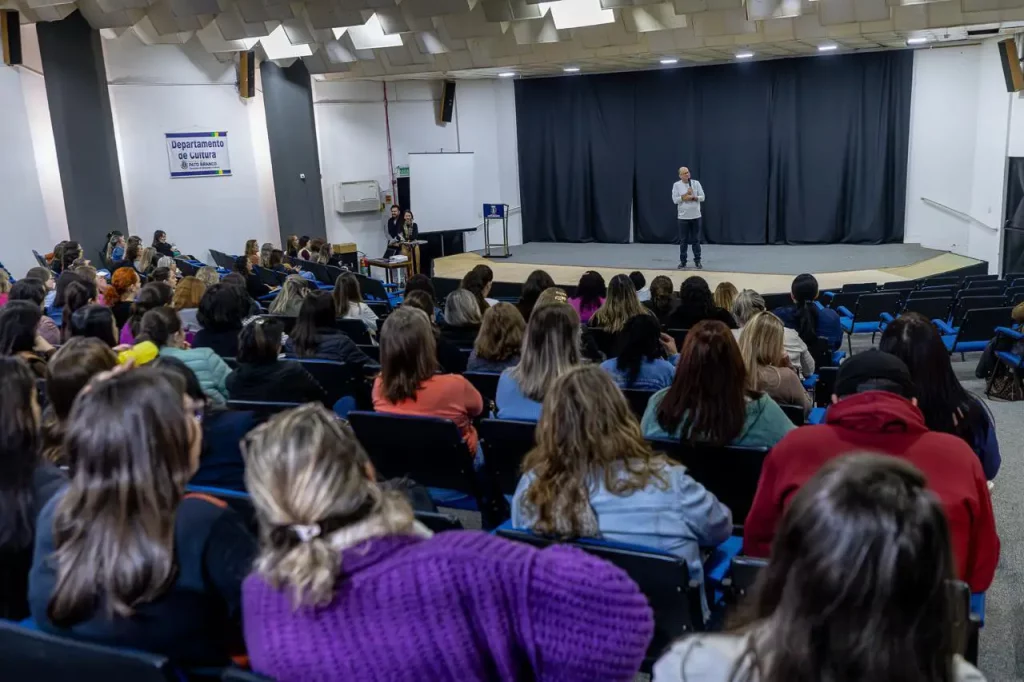 Pato Branco promove Semana Pedagógica para educadores municipais semana pedagógica pato branco