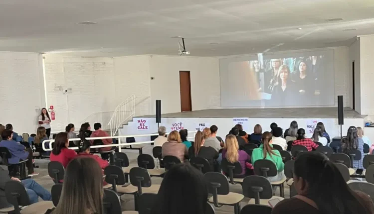 Clevelândia Agosto lilás