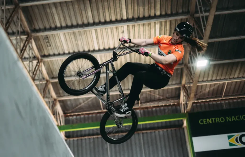 Cresol Base - Duda Penso