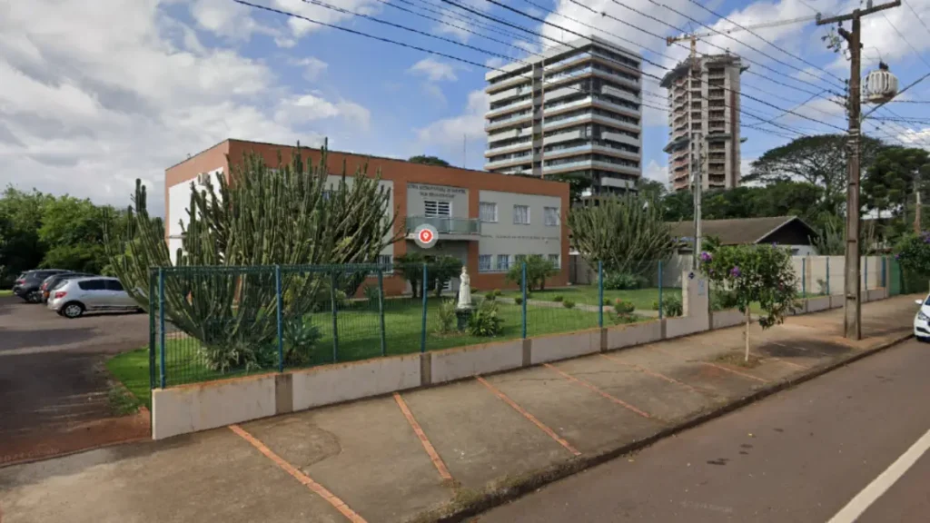Arquidiocese de Cascavel afasta padre após denúncia de pedofilia Curia Diocesana de Cascavel