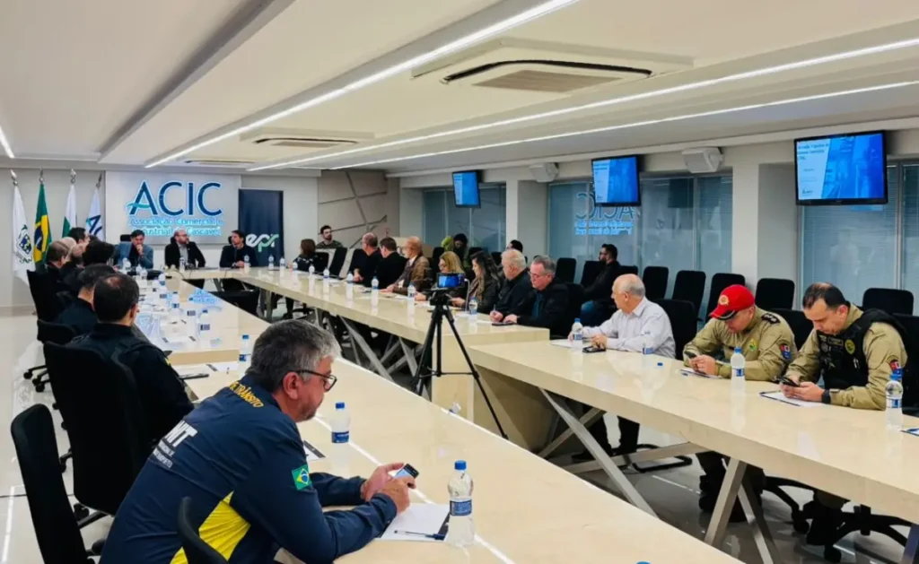 EPR Iguaçu e ANTT criam comissão tripartite no Paraná epr iguaçu