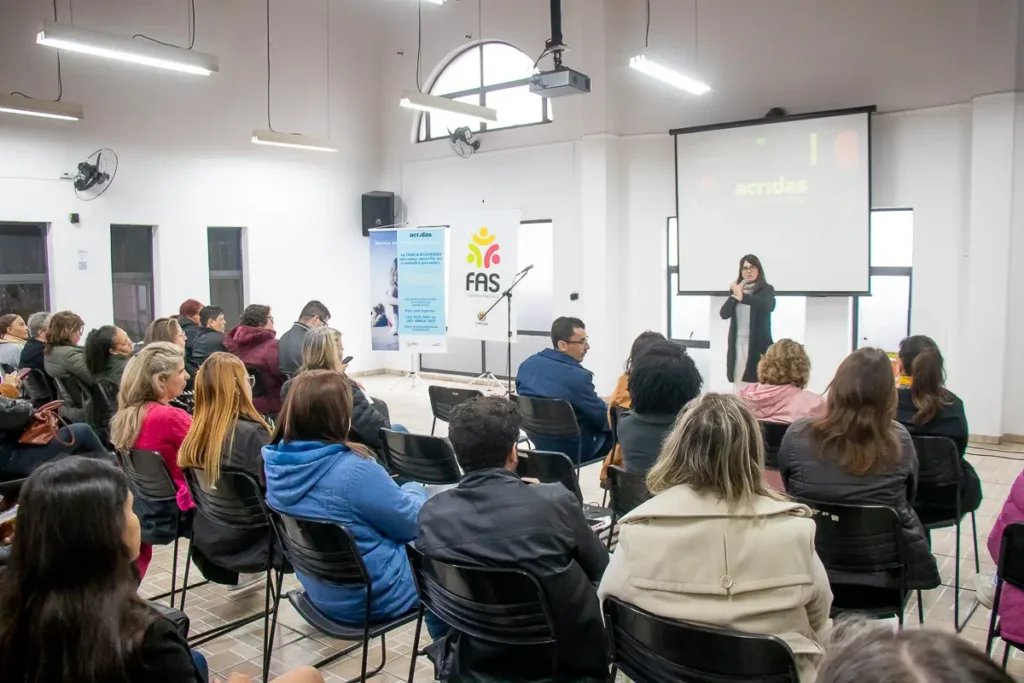 Família Acolhedora Curitiba