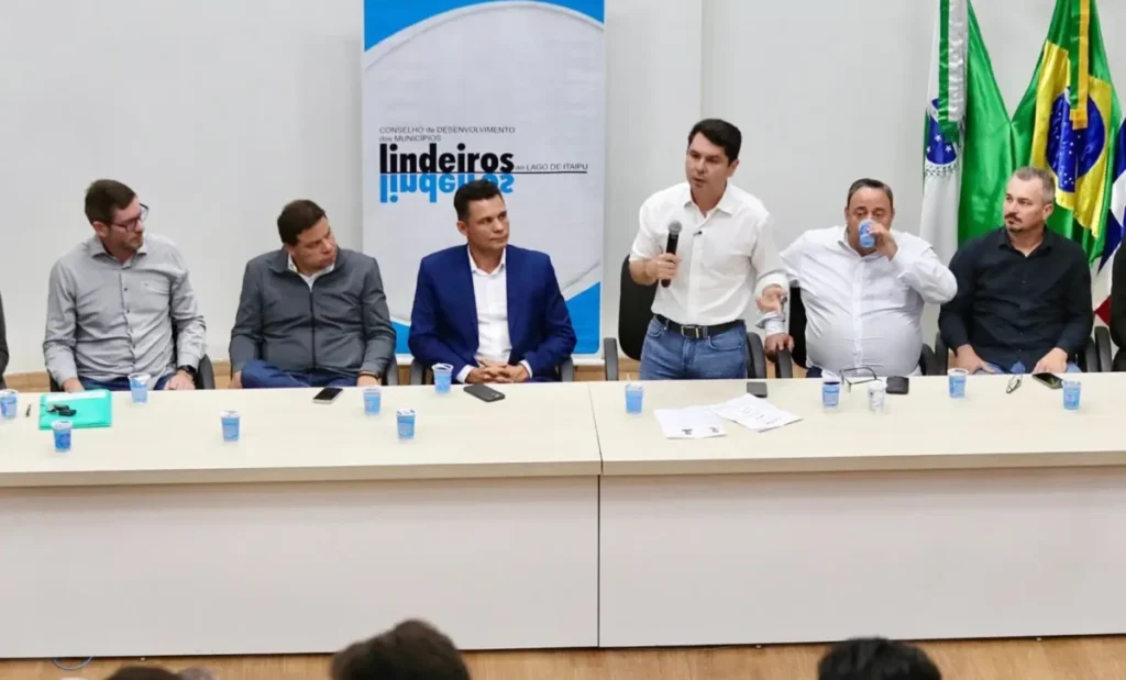 alexandre curi oeste do parana