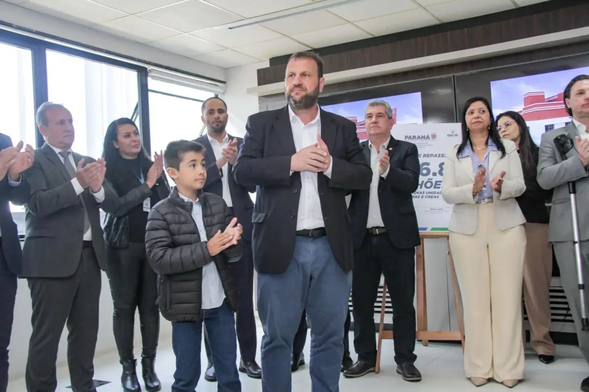 carboni anuncia novo cras para beltrão