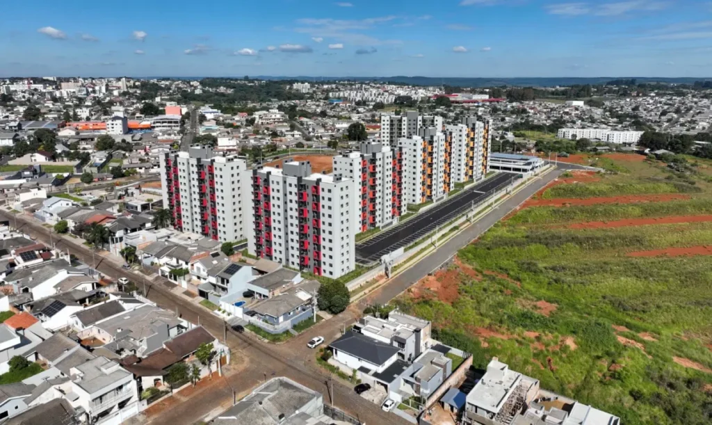 86% dos paranaenses vivem em casas; veja dados da PNAD conjunto habitacional