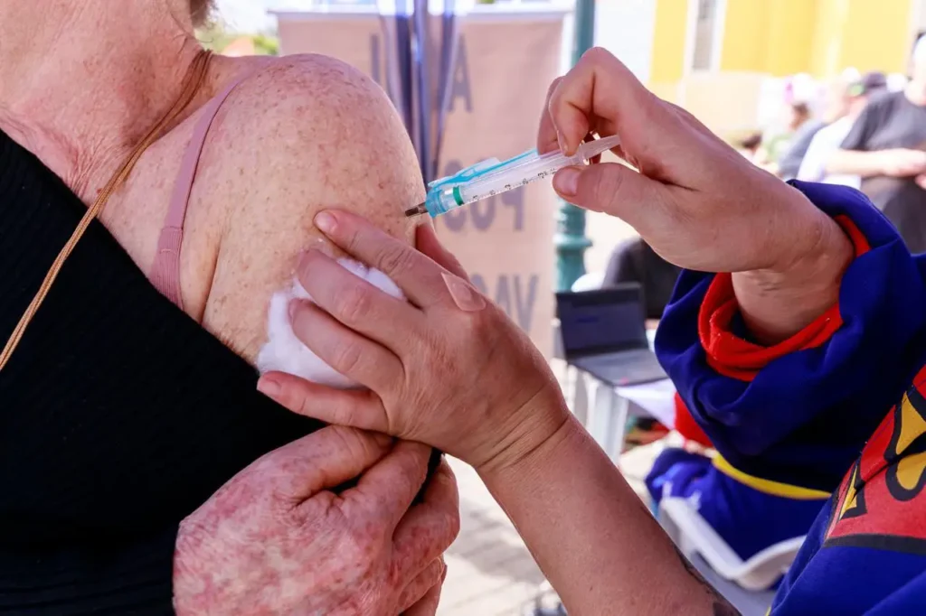 Pato Branco promove Dia D da multivacinação e serviços gratuitos di d da multivacinação