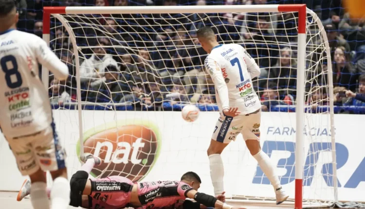 neguinho pato futsal arena
