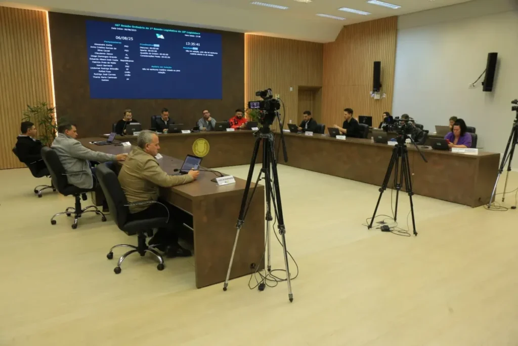 Câmara aprova Programa Amor pela Vida e novas leis sociais plenário câmara pato branco