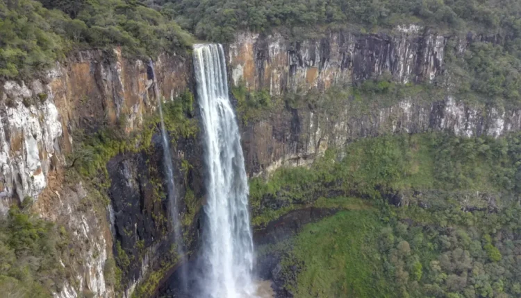salto são francisco cachoeiras