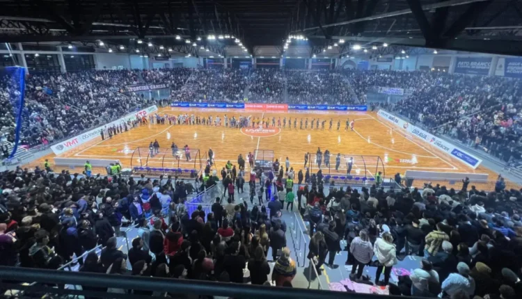 Pato Futsal Arena Cláudio Petrycoski