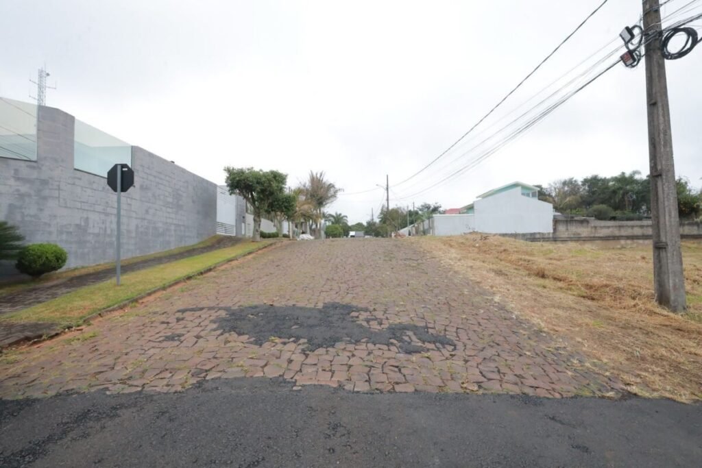 Pato Branco autoriza novas obras de pavimentação urbana e no interior Rua Maria Graciosa Bairro Parque Do Som 1024x683