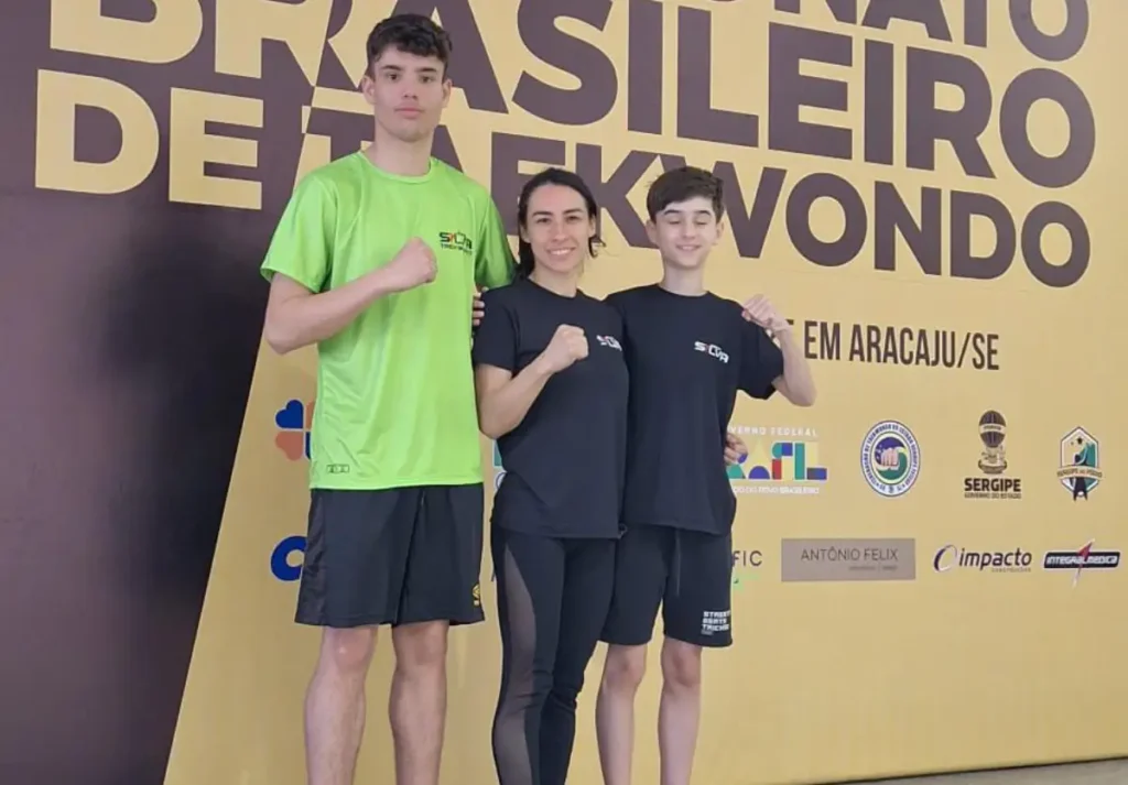 Paraná é vice-campeão no Supercampeonato Brasileiro de Taekwondo 2025 academia silva taekwondo