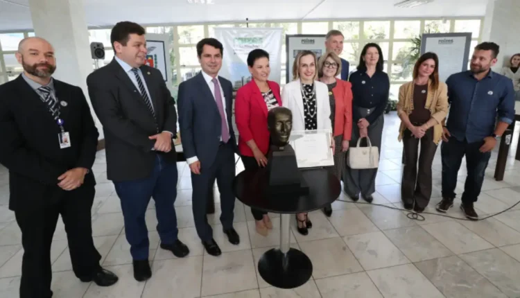 assembleia 171 anos
