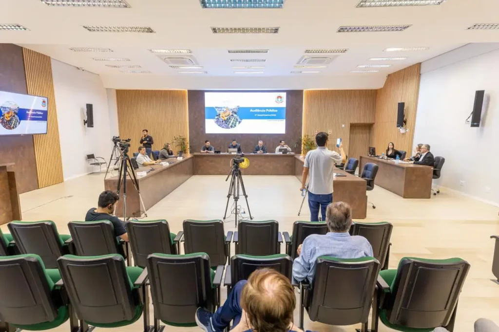 Pato Branco tem superávit de R$ 22,8 milhões no 2º quadrimestre de 2025 audiência pública prestação de contas 2 quadrimestre 2025 pato braco