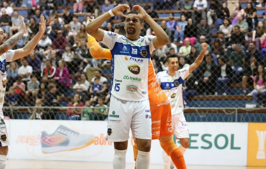 Pato Futsal vence Blumenau de virada pela LNF 2025 blumenau x pato futsal