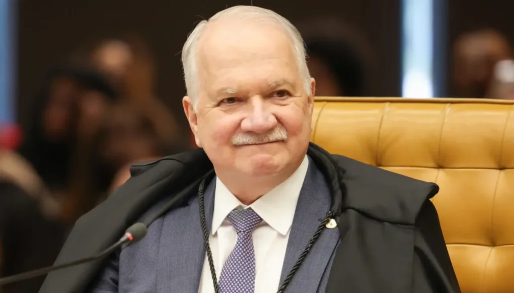 Edson Fachin toma posse como presidente do STF e do CNJ edson fachin