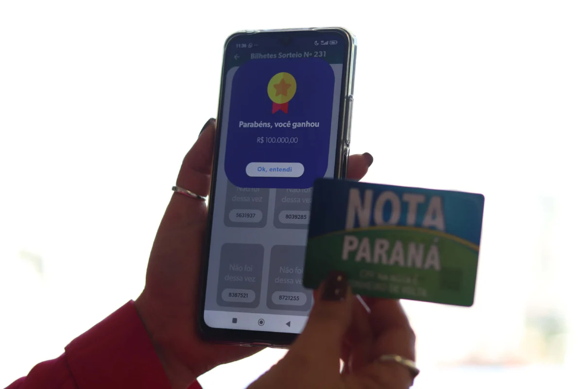 nota paraná premio 100 mil