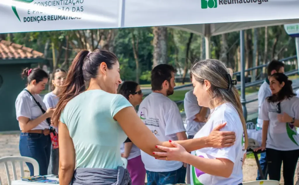 Projeto Reumarte promove ações sobre doenças reumáticas em Pato Branco e Beltrão reumarte