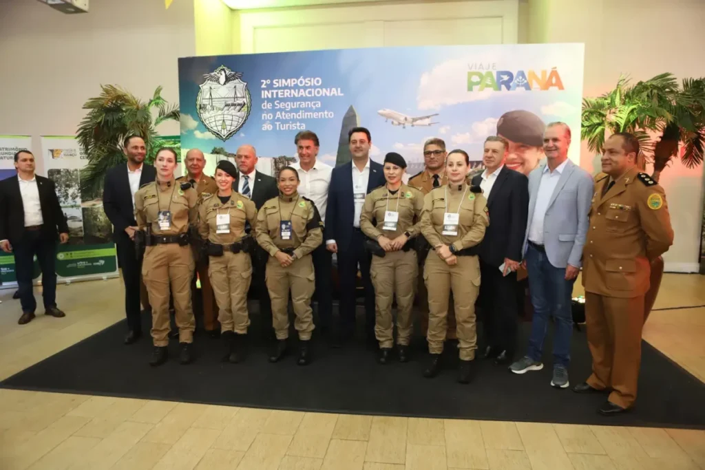 Ratinho Junior destaca segurança pública para fortalecer o turismo no Paraná segurança turista