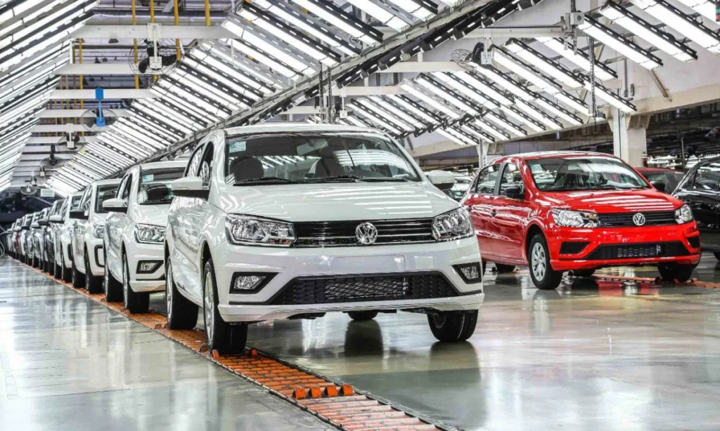 Licenciamento de veículos cai 5,1% em agosto, diz Anfavea vw taubate