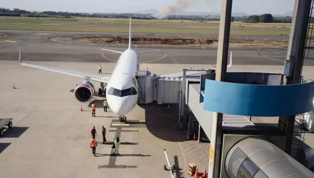 Aeroportos do Paraná registram alta de 8,3% aeroportos paraná