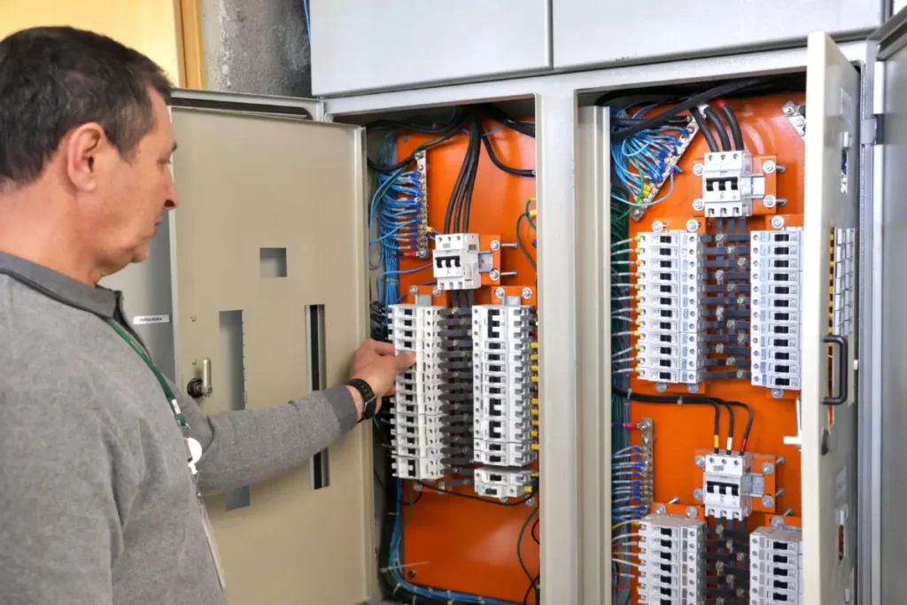 Bombeiros alertam para risco de choques elétricos bombeiros risco de choque elétrico
