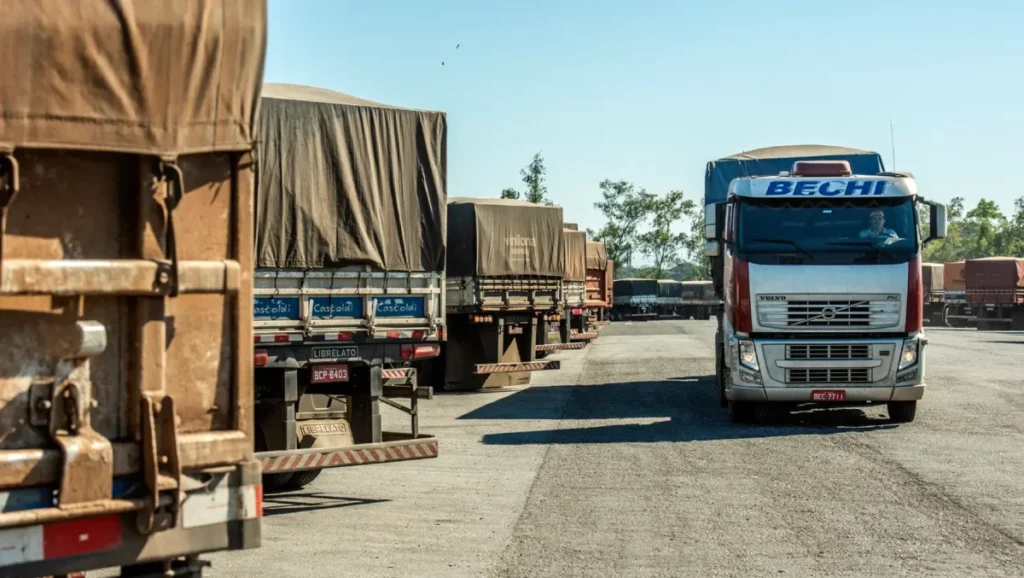 Receita Estadual orienta caminhoneiros sobre baixa do MDF-e caminhões