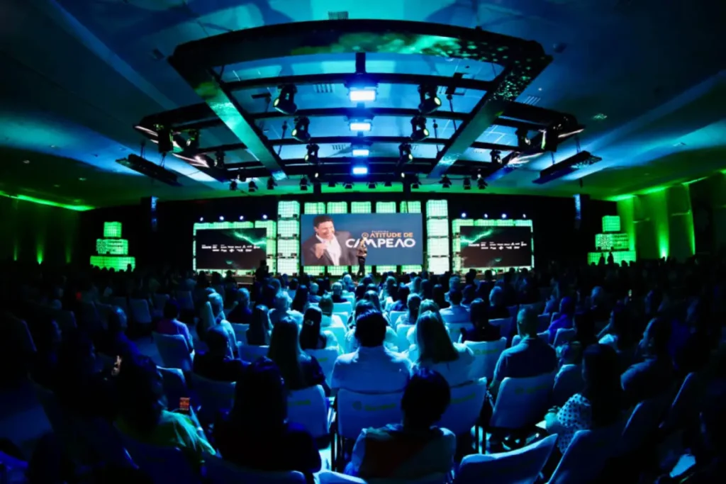 Faciap realiza 8º Congresso Empresarial Paranaense congresso empresarial paranaense
