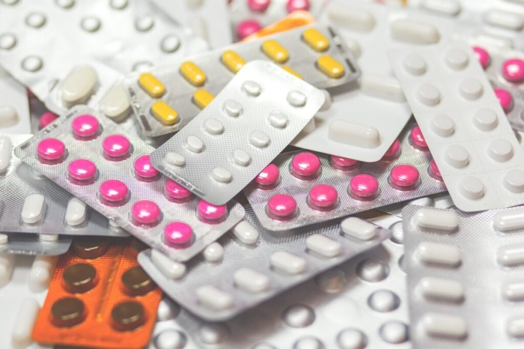 Medicamentos comuns aumentam risco à saúde em ondas de calor extremo medicamentos remédios