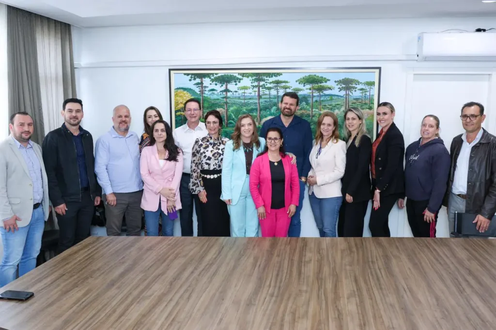 Leandre em visita a Francisco Beltrão reforça parcerias leandre francisco beltrão