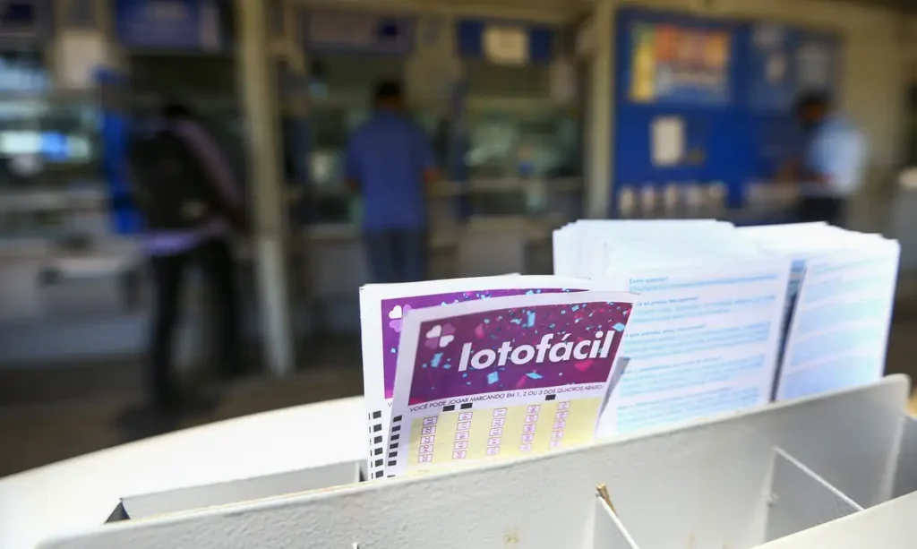 12 apostas do Paraná são premiadas na Lotofácil lotofácil