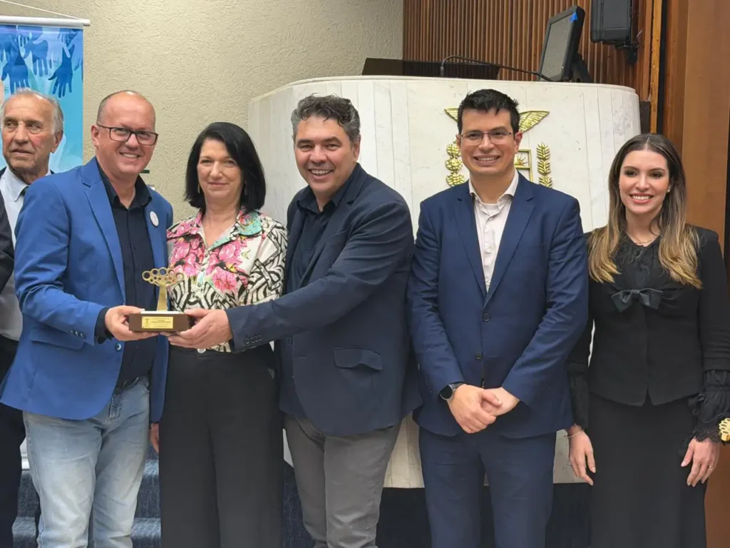 Pato Branco conquista o Prêmio Gestor Público PR com o Pato Tech pato tech