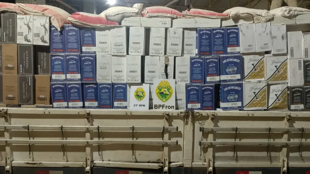 BPFRON apreende carga milionária de vinhos em Barracão vinhos barracão