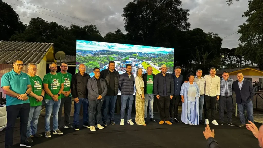 Expopato 2025 estreia com público recorde, negócios e shows abertura expopato