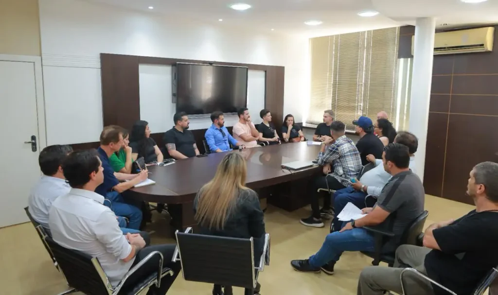 Expopato 2025 define participação de artistas locais artistas locais expopato prefeitura