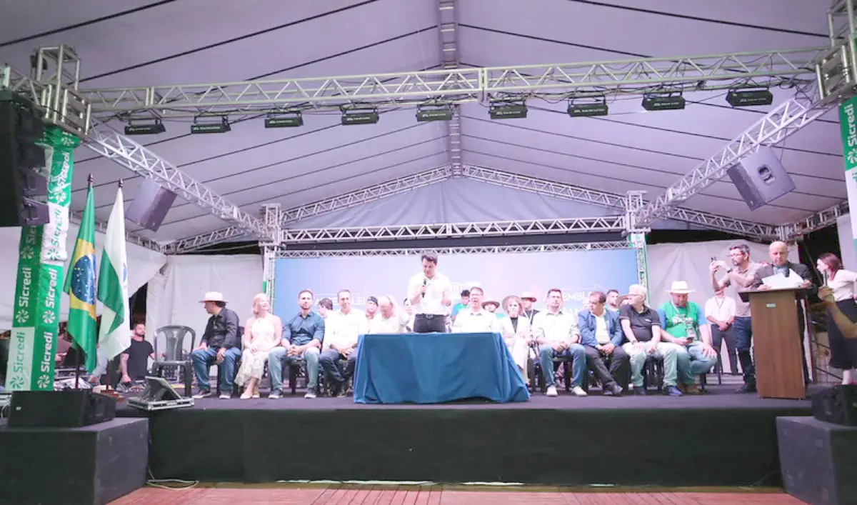 assembleia itinerante dois vizinhos