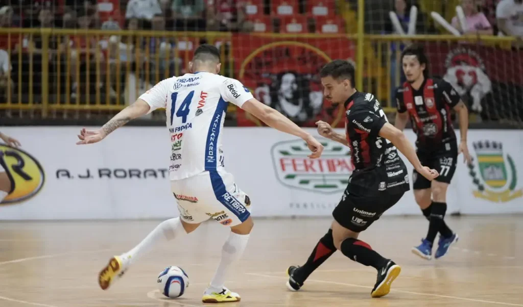 campo mourão x pato futsal