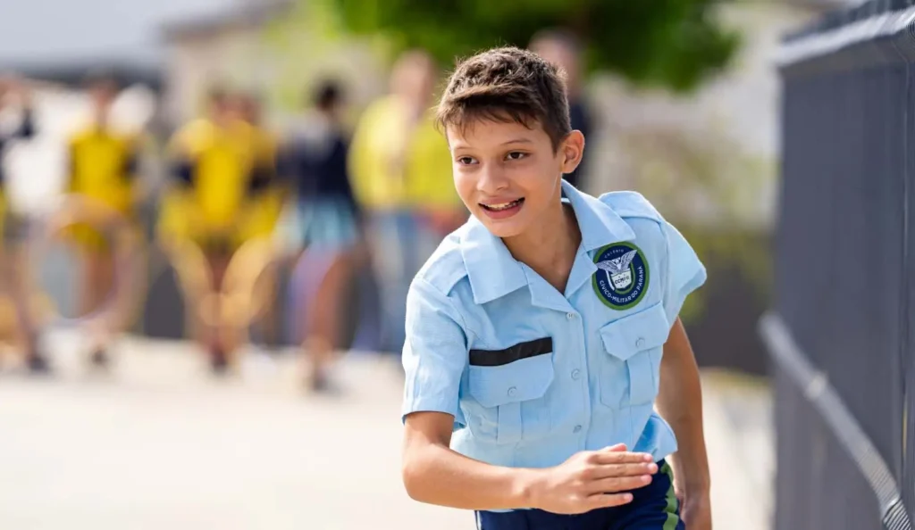 Paraná amplia colégios cívico-militares e Parceiro da Escola colégio cívico militar