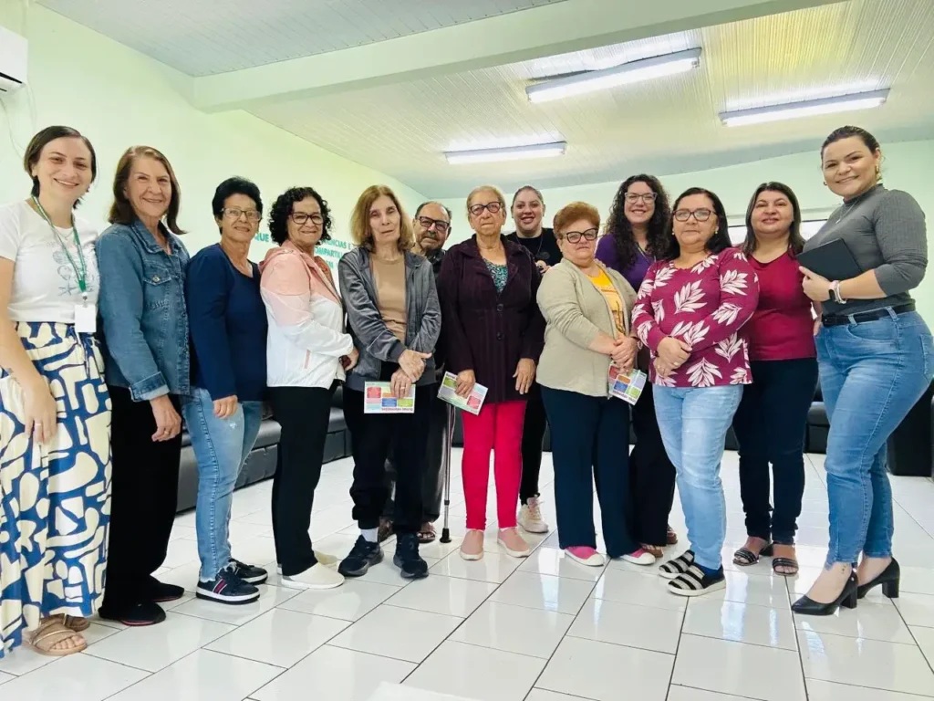 Coronel Vivida realiza palestras sobre educação ambiental coronel vivida meio ambiente idosos