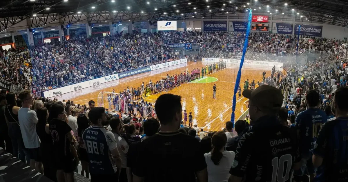 pato futsal arena cláudio petrycoski